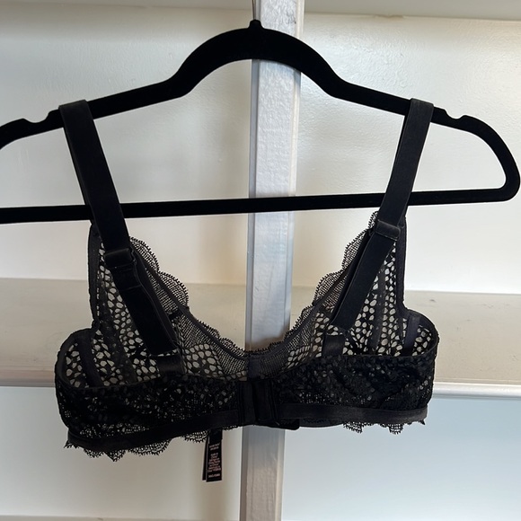 Victorias Secret Lace Underwire Velvet Strap Black Balconette Bra - 36C - Picture 3 of 7